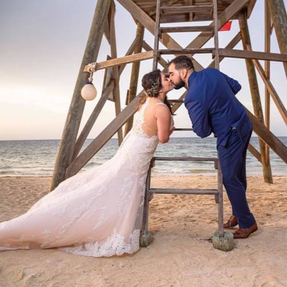 Meet your Posher, Yesenia